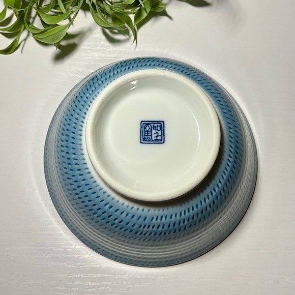 Beautiful Vintage Japanese Hijiri Gama Porcelain Floral Rice Bowl